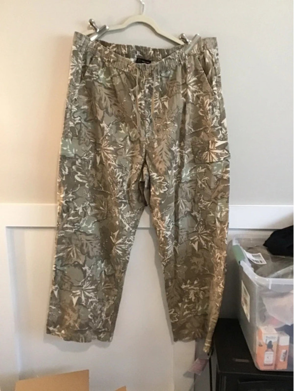 Original use xxl camo pants. New, pockets, cotton